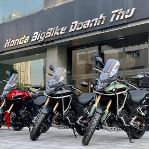 Alternative view of HONDA CB 500X NEW MODEL 2023-2024